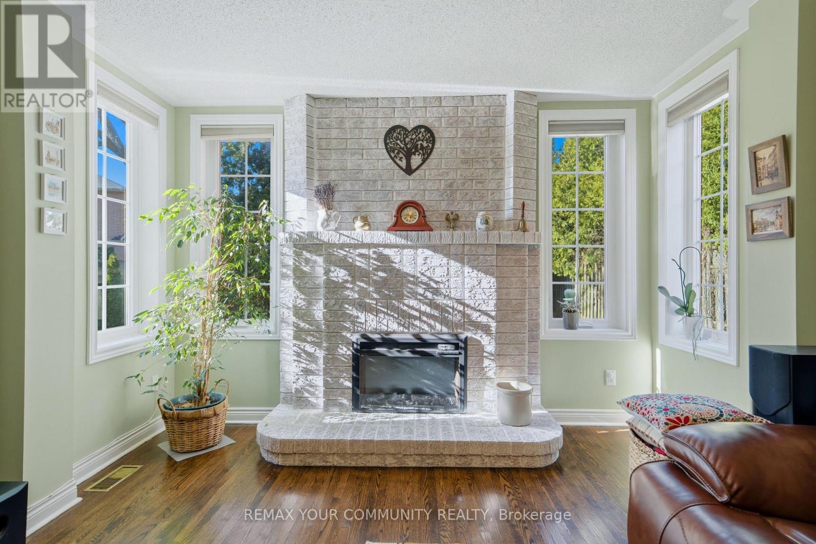 23 JOHN LYONS ROAD, Markham (Sherwood-Amberglen), Ontario, L3P3H3 — Photo 19