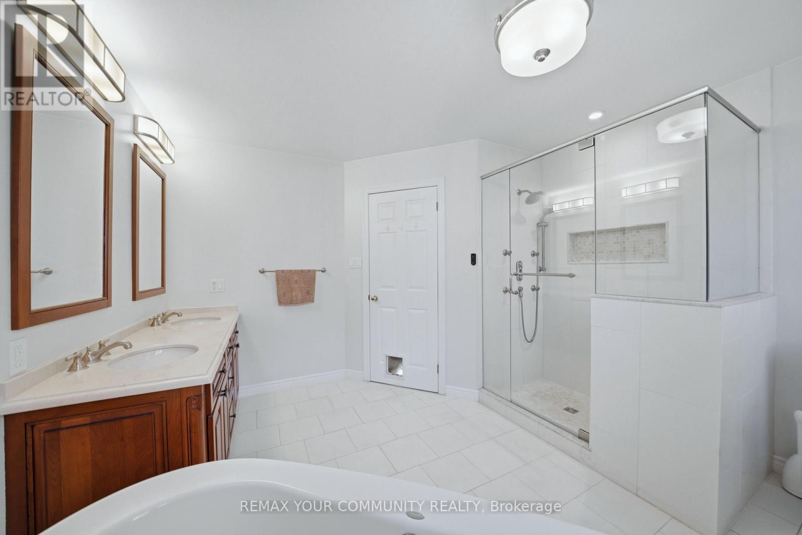 23 JOHN LYONS ROAD, Markham (Sherwood-Amberglen), Ontario, L3P3H3 — Photo 30