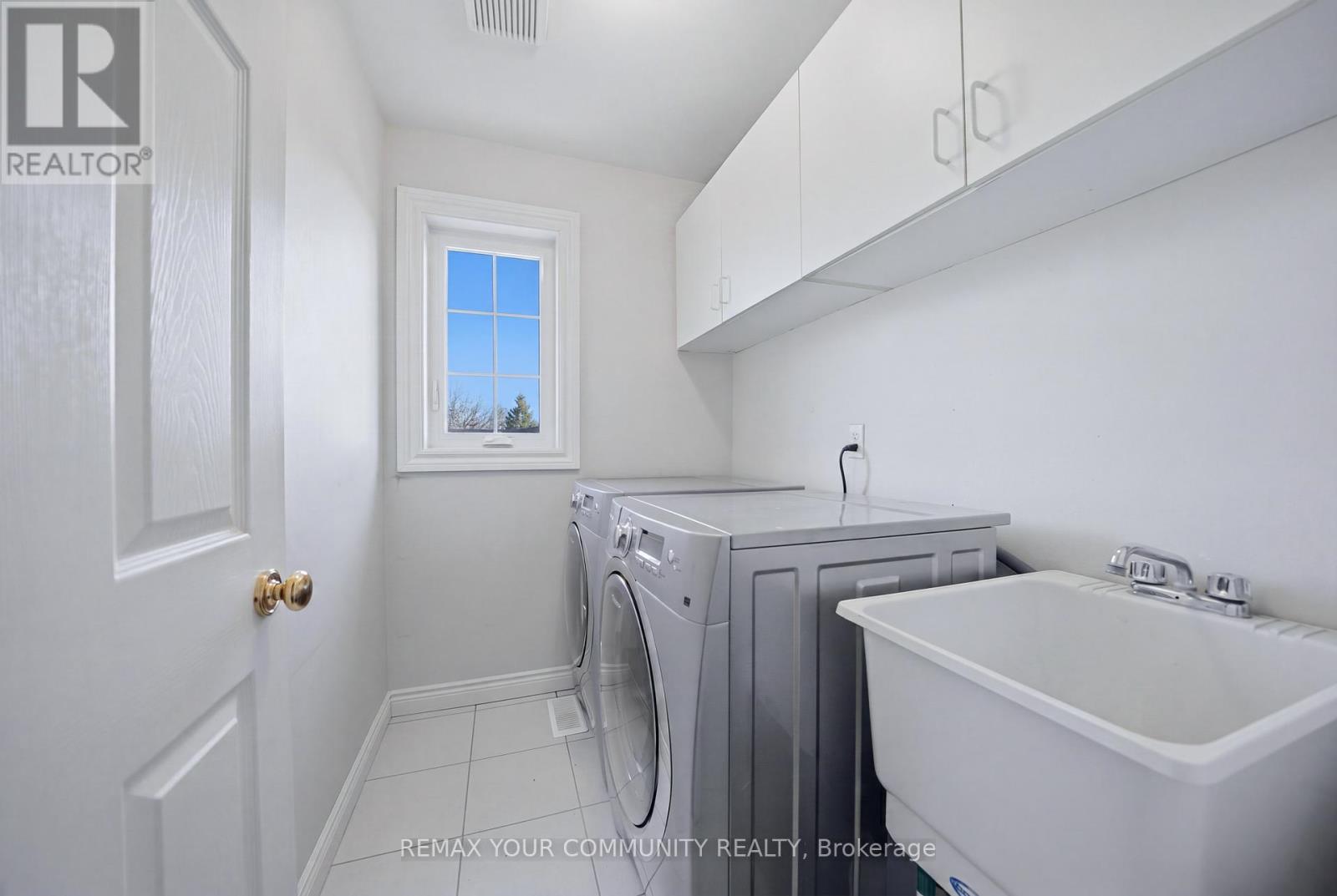 23 JOHN LYONS ROAD, Markham (Sherwood-Amberglen), Ontario, L3P3H3 — Photo 39