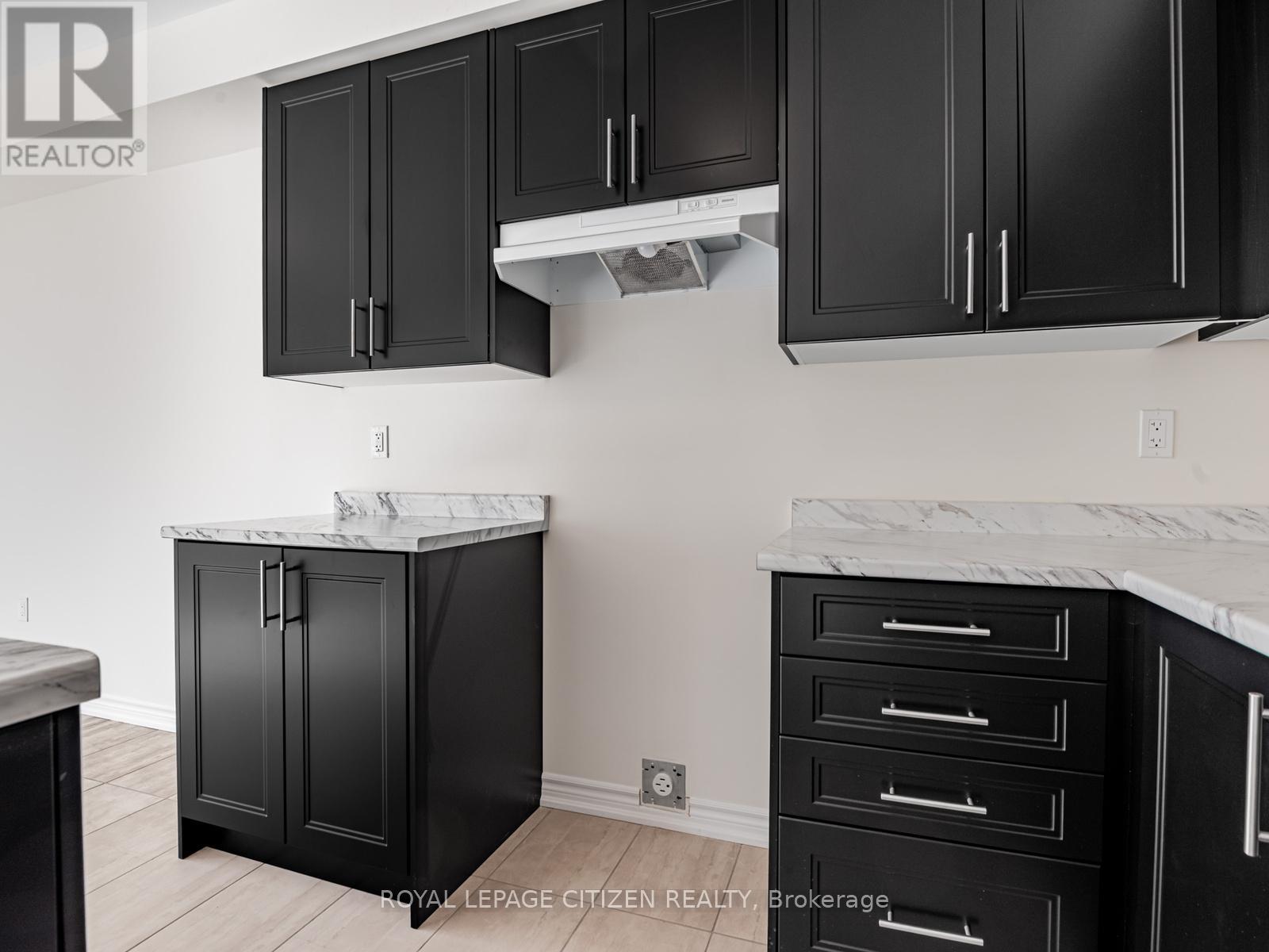 7 WAYNE ALLISON DRIVE, Georgina (Sutton & Jackson's Point), Ontario, L0E1R0 — Photo 13