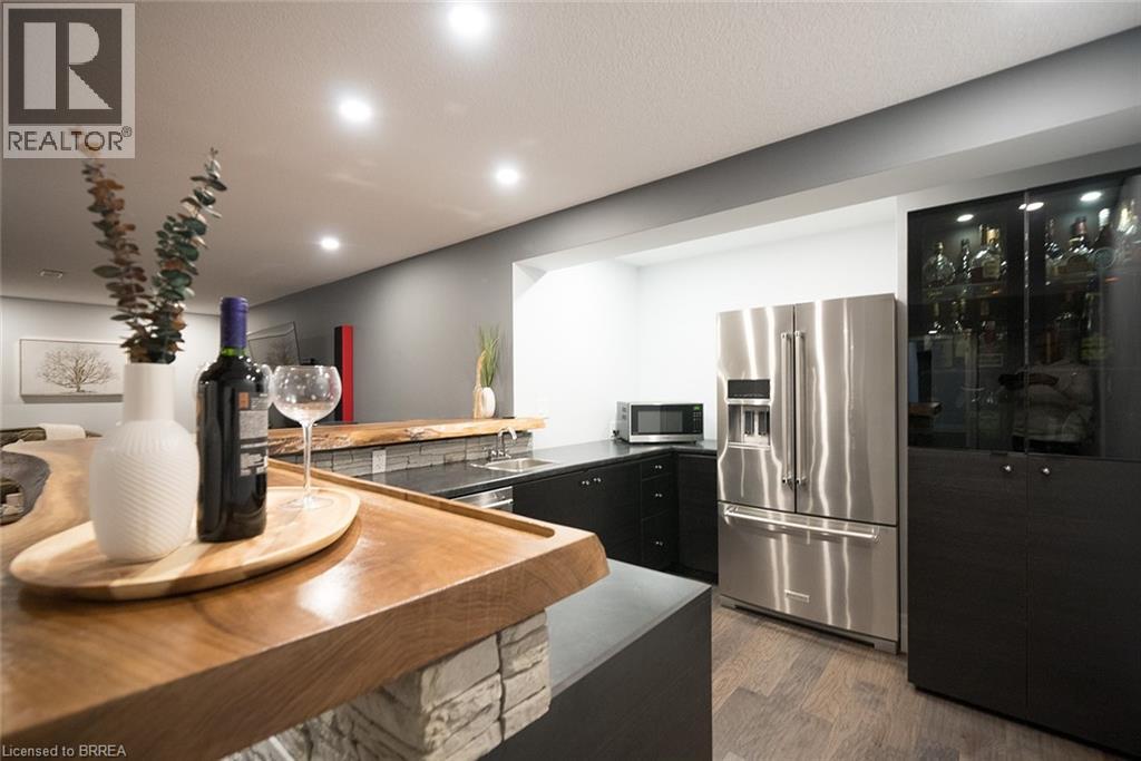 21 TEDLEY Boulevard, Brantford, Ontario, N3T0E3 — Photo 35