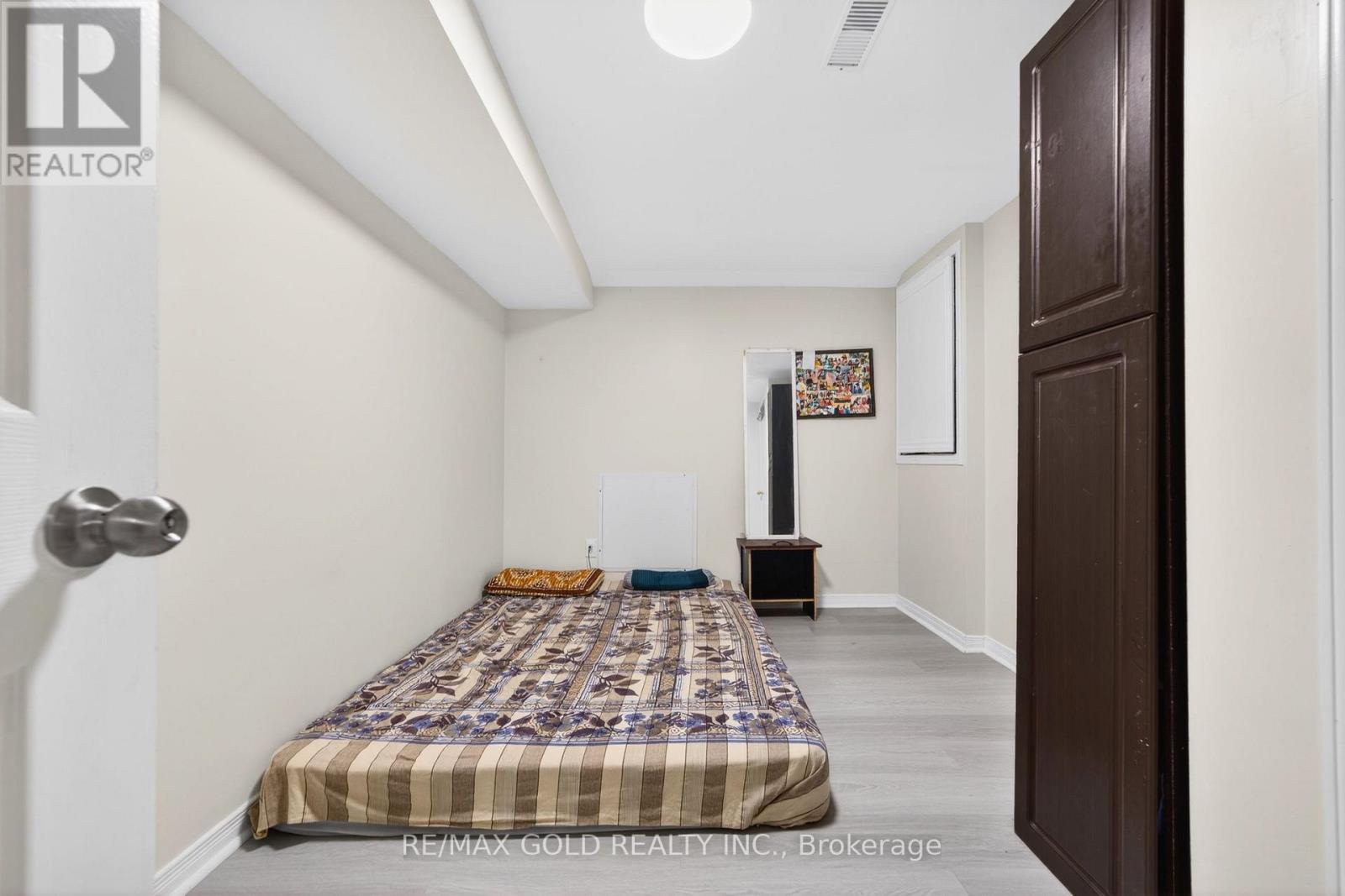 12 LINDERWOOD DRIVE, Brampton (Fletcher's Meadow), Ontario, L7A1R7 — Photo 21