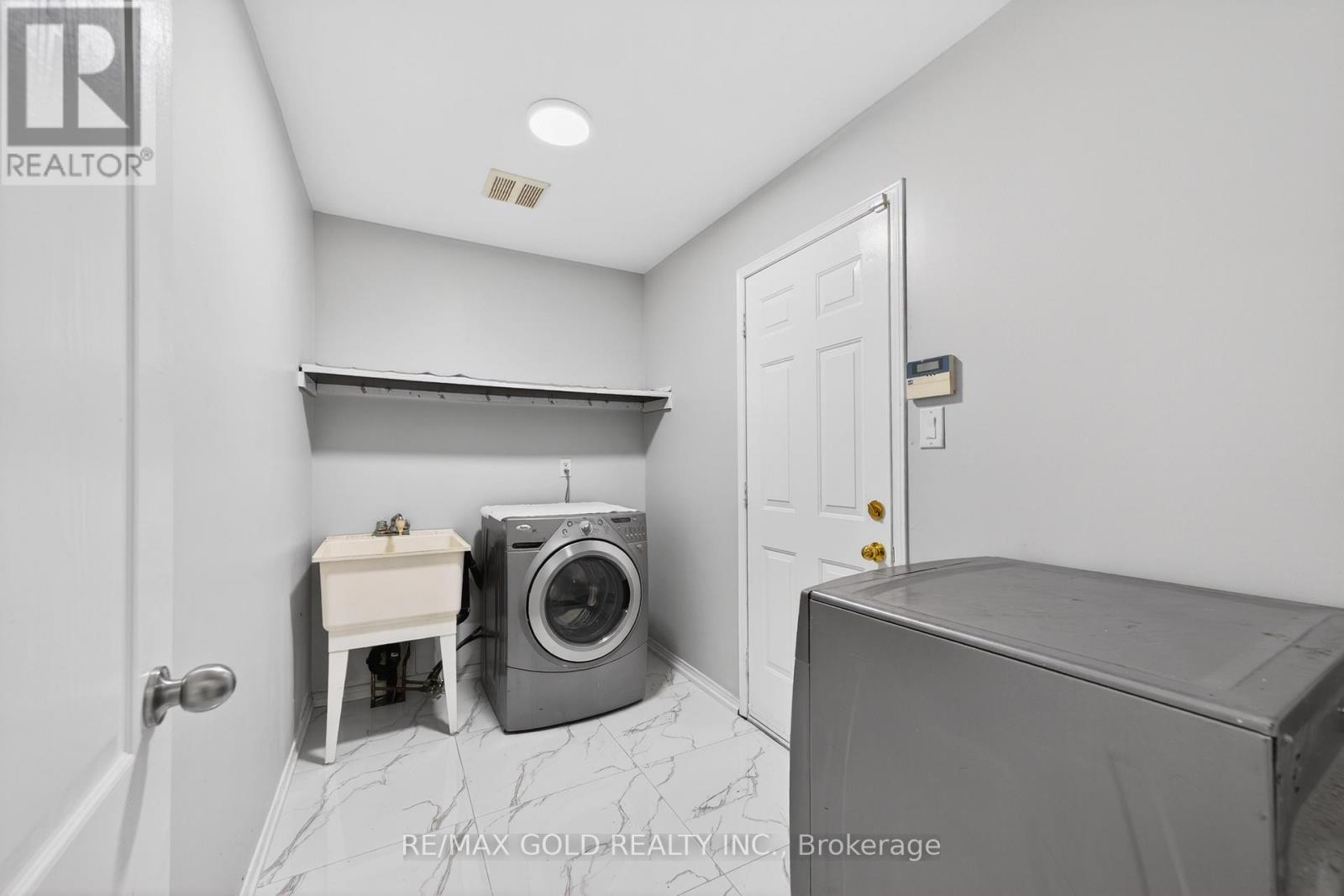 12 LINDERWOOD DRIVE, Brampton (Fletcher's Meadow), Ontario, L7A1R7 — Photo 26