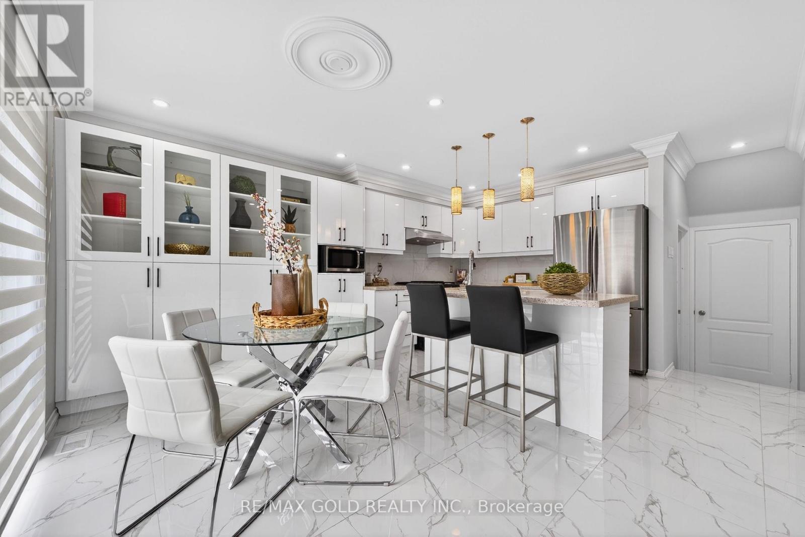 12 LINDERWOOD DRIVE, Brampton (Fletcher's Meadow), Ontario, L7A1R7 — Photo 44