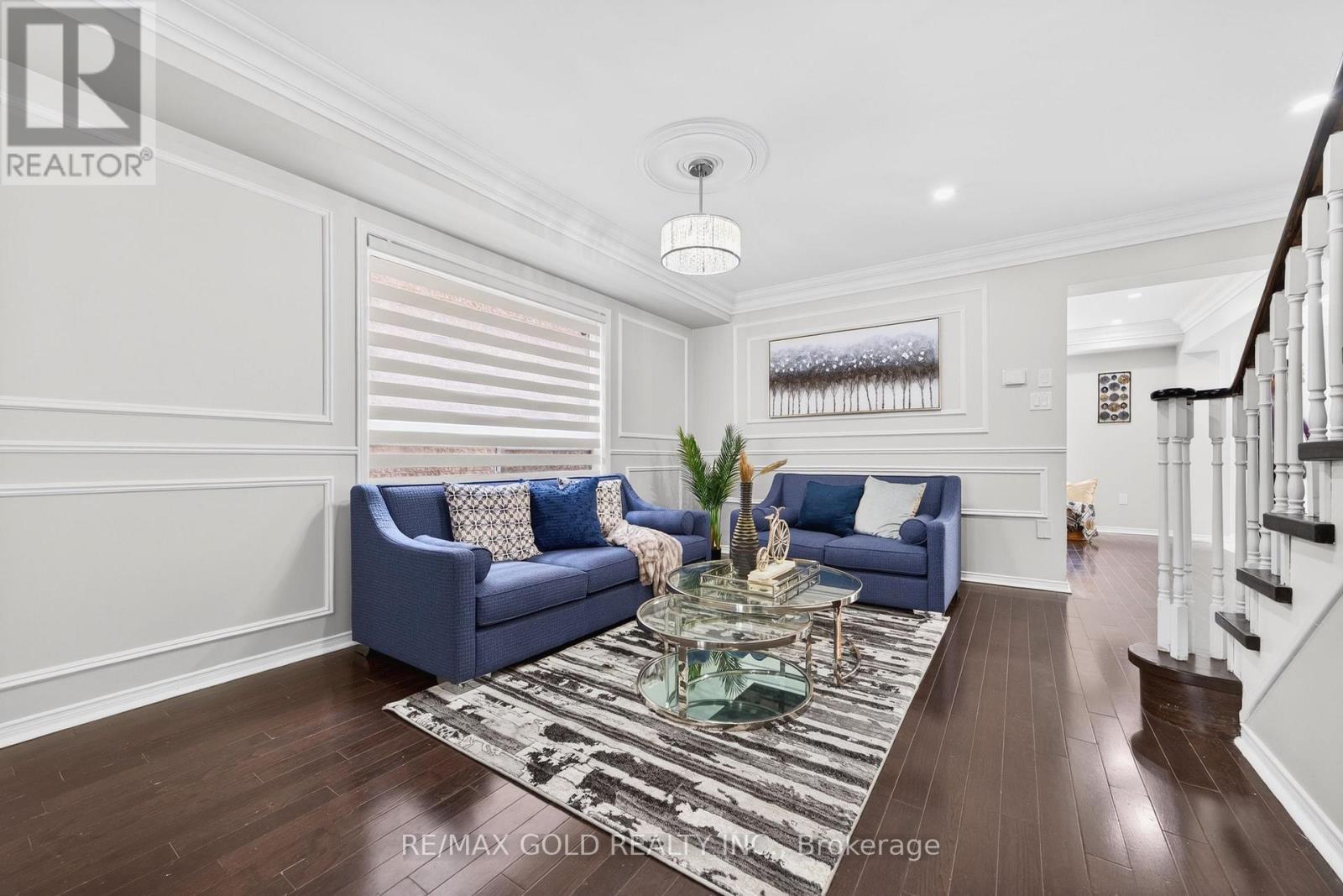 12 LINDERWOOD DRIVE, Brampton (Fletcher's Meadow), Ontario, L7A1R7 — Photo 6