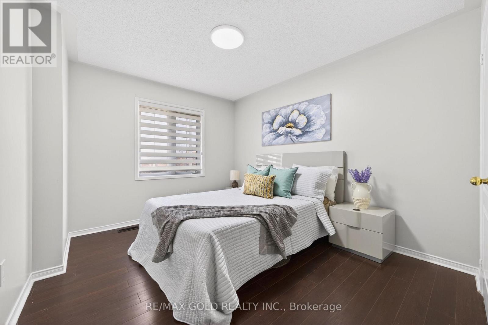 12 LINDERWOOD DRIVE, Brampton (Fletcher's Meadow), Ontario, L7A1R7 — Photo 7