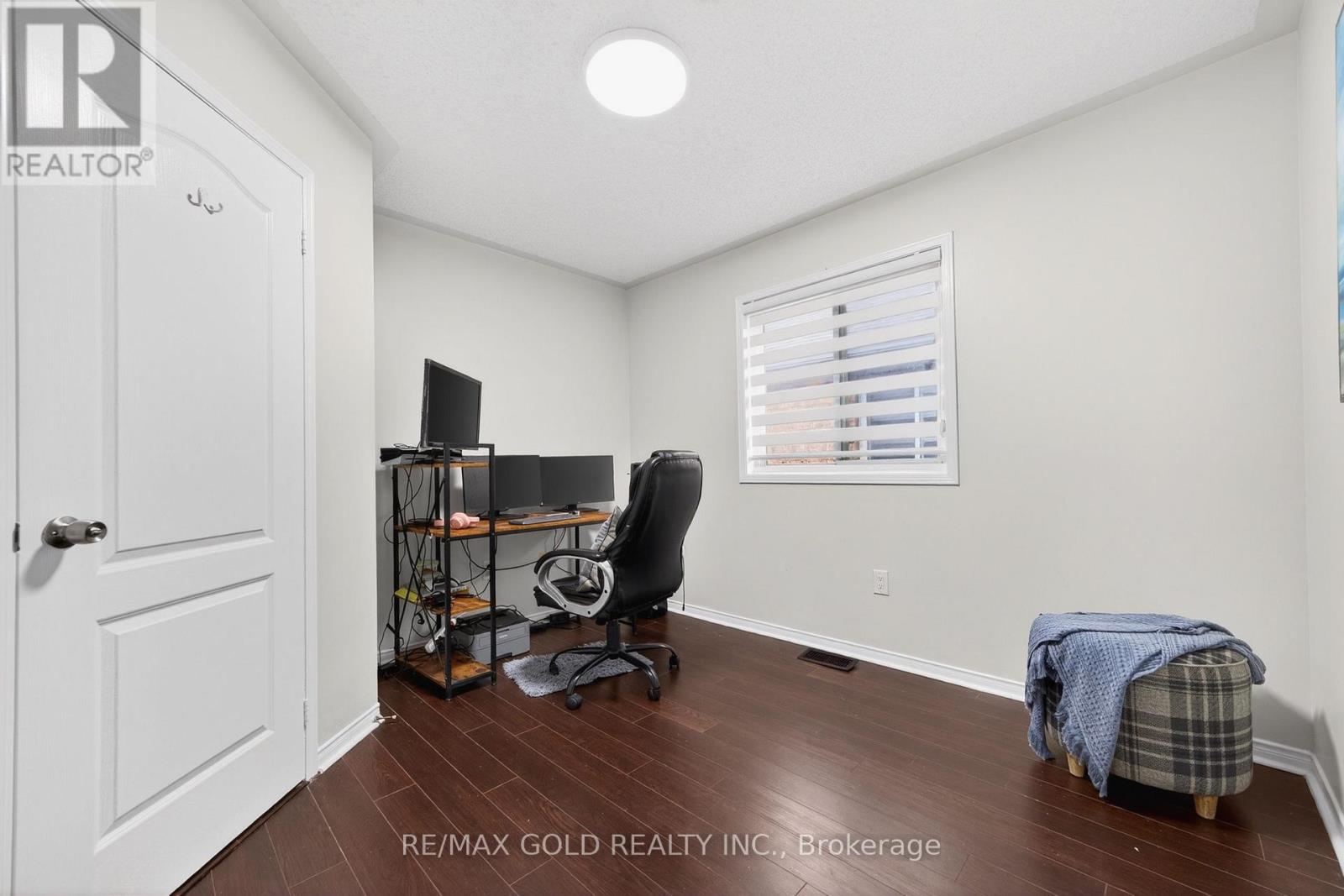 12 LINDERWOOD DRIVE, Brampton (Fletcher's Meadow), Ontario, L7A1R7 — Photo 9