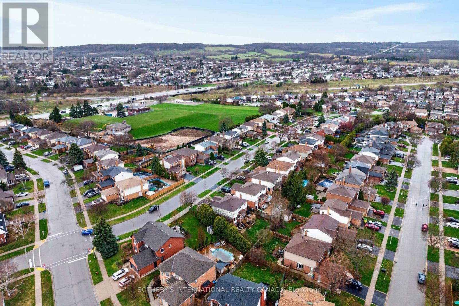 2163 WINDING WAY, Burlington (Headon), Ontario, L7M2X2 — Photo 12