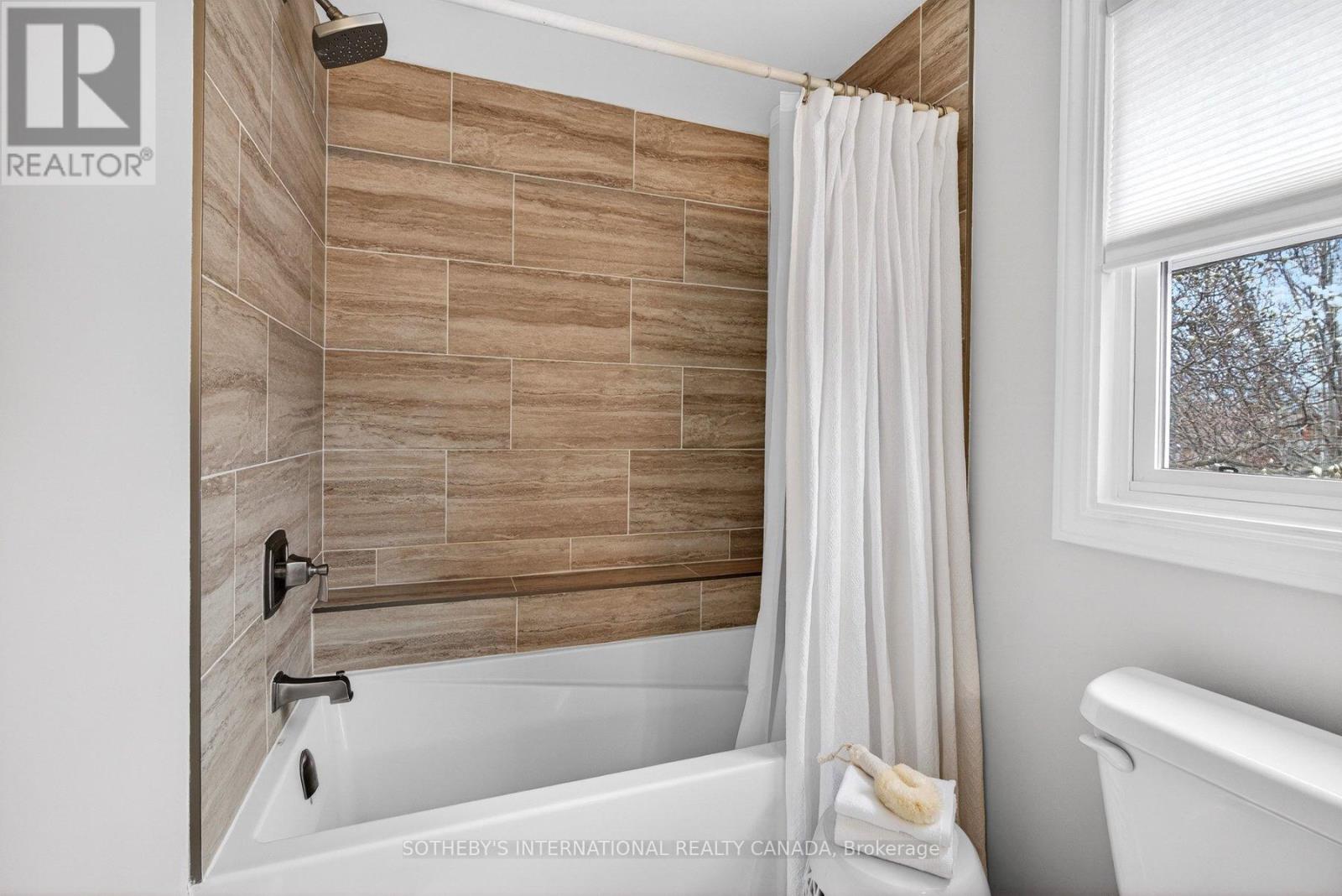2163 WINDING WAY, Burlington (Headon), Ontario, L7M2X2 — Photo 35
