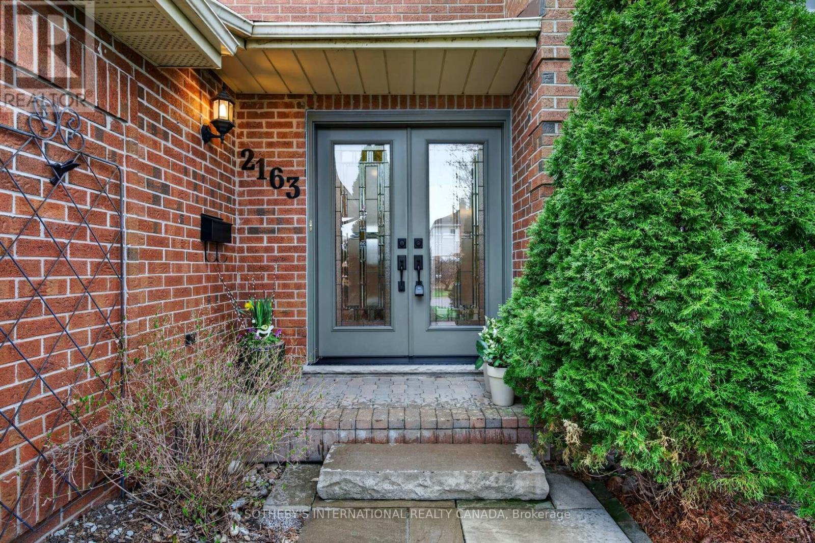 2163 WINDING WAY, Burlington (Headon), Ontario, L7M2X2 — Photo 7