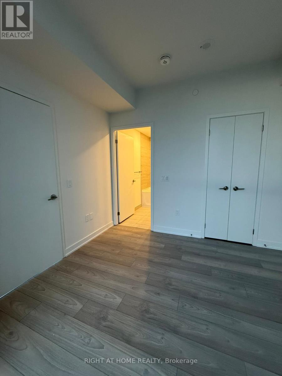 2409 - 1 FAIRVIEW ROAD, Mississauga (Mississauga Valleys), Ontario, L5A0B4 — Photo 10