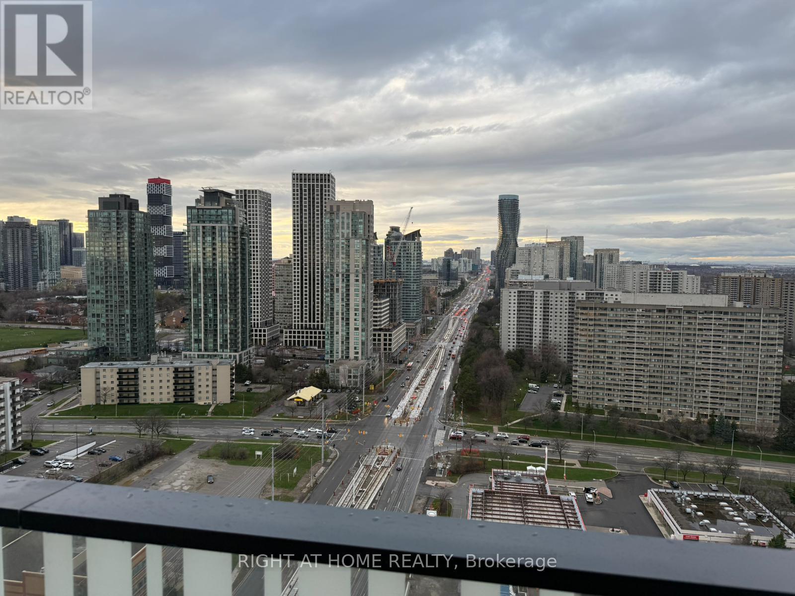 2409 - 1 FAIRVIEW ROAD, Mississauga (Mississauga Valleys), Ontario, L5A0B4 — Photo 16