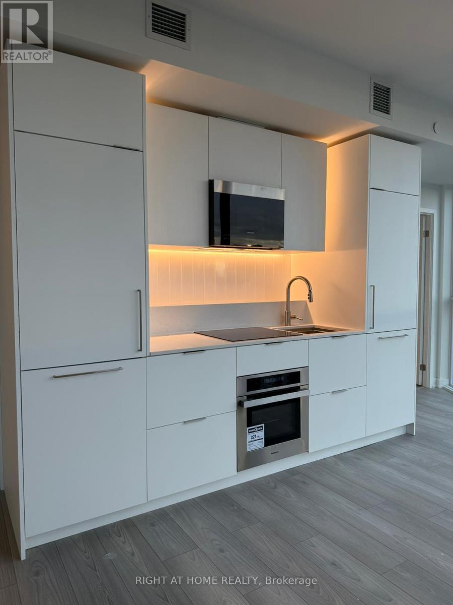 2409 - 1 FAIRVIEW ROAD, Mississauga (Mississauga Valleys), Ontario, L5A0B4 — Photo 5