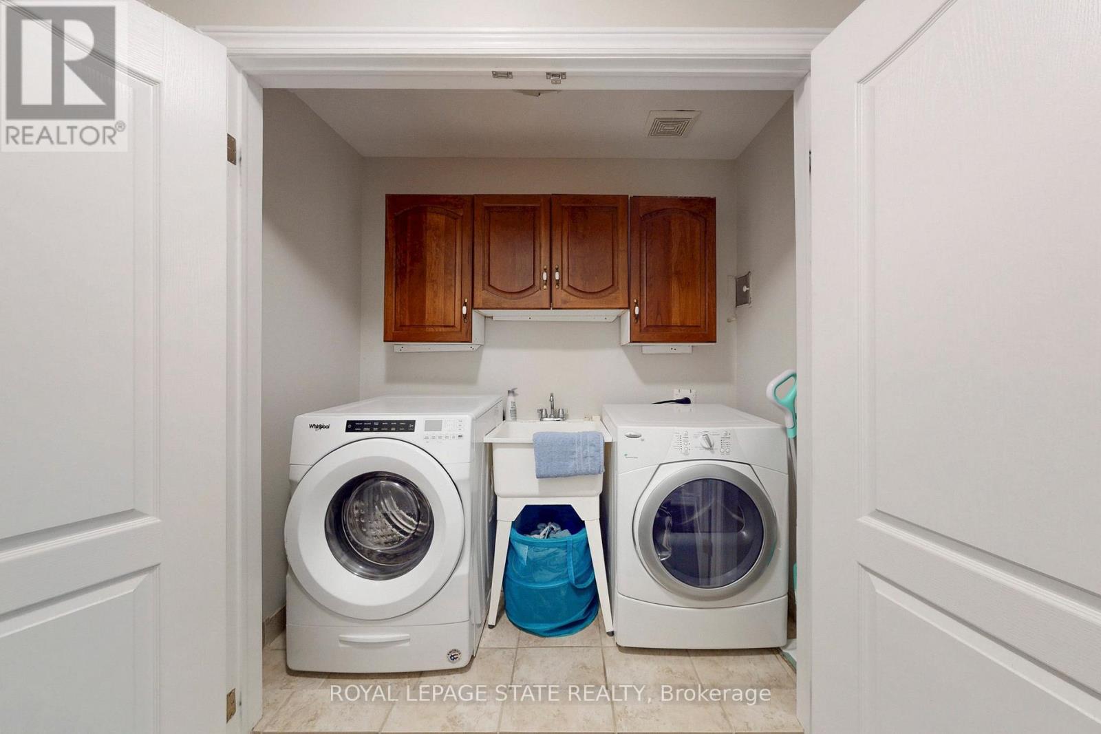 34 FOREST VALLEY CRESCENT, Hamilton (Dundas), Ontario, L9H0A7 — Photo 12