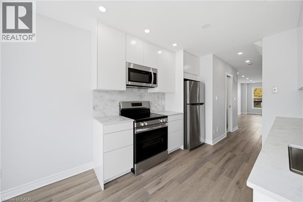 233B VINE Street, St. Catharines, Ontario, L2M4S9 — Photo 11