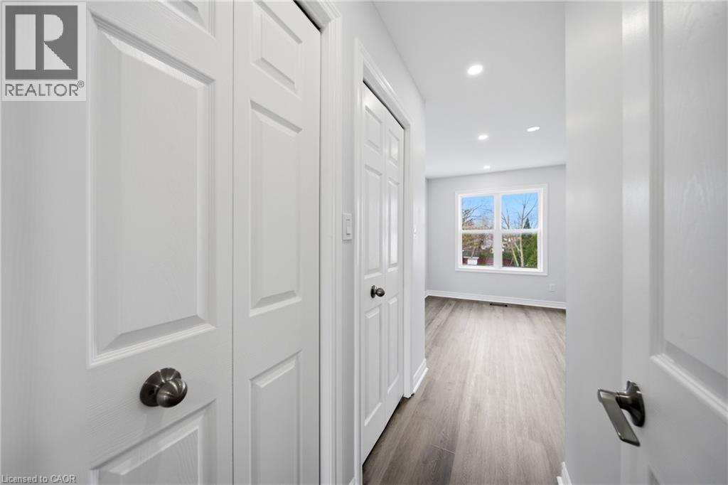 233B VINE Street, St. Catharines, Ontario, L2M4S9 — Photo 25