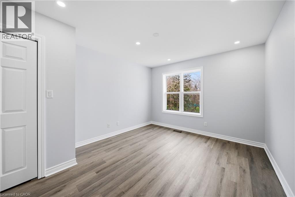 233B VINE Street, St. Catharines, Ontario, L2M4S9 — Photo 29