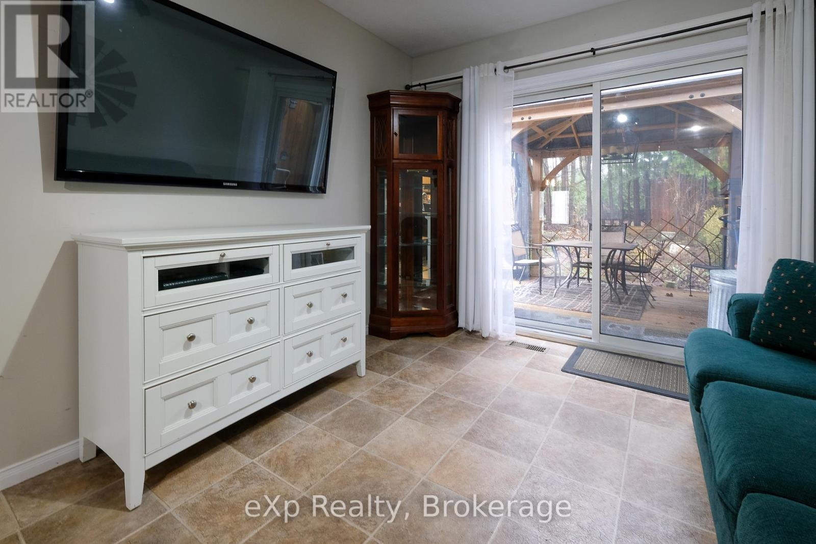 892 9TH AVENUE A E, Owen Sound, Ontario, N4K6Y6 — Photo 18