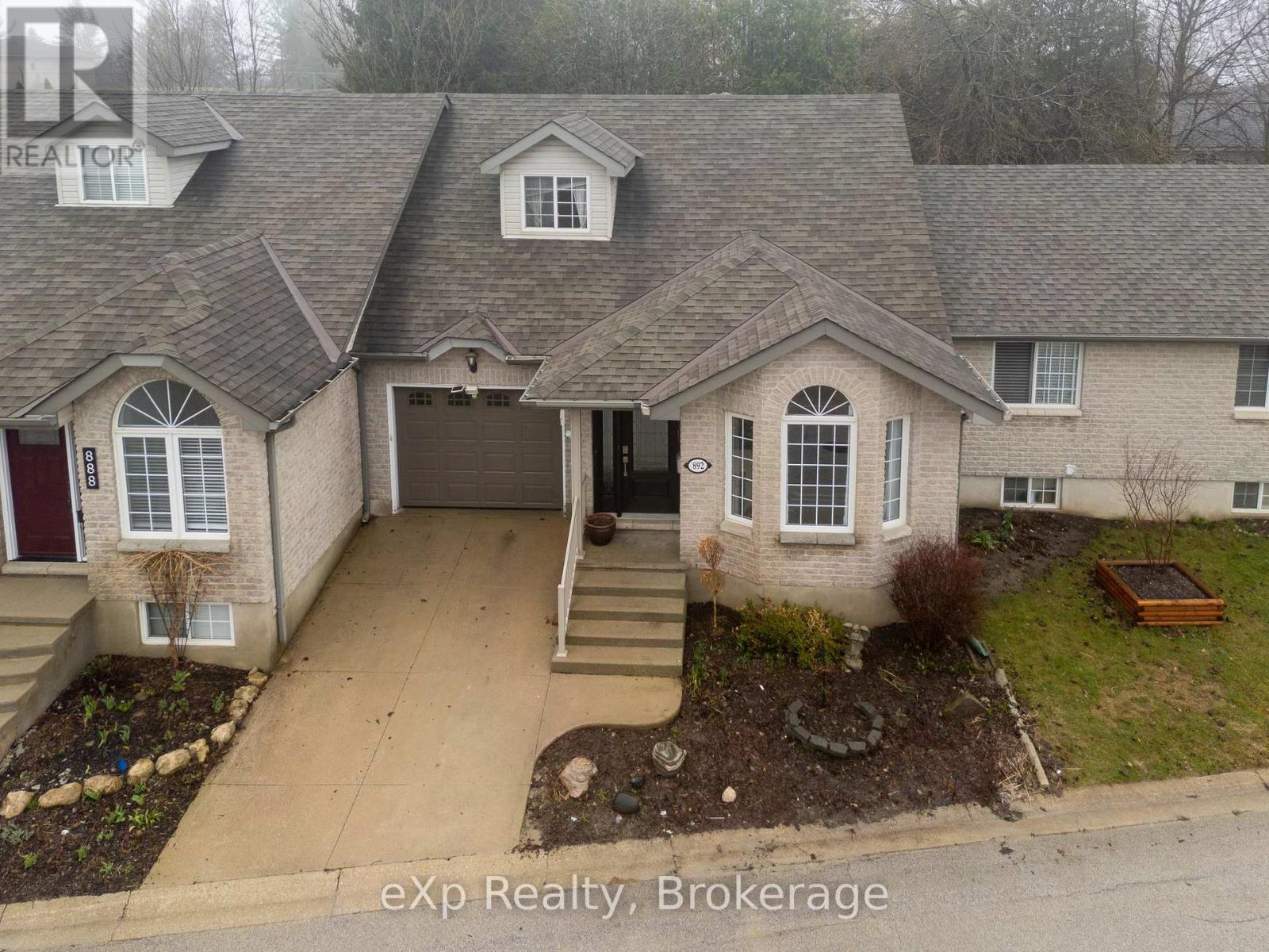 892 9TH AVENUE A E, Owen Sound, Ontario, N4K6Y6 — Photo 4