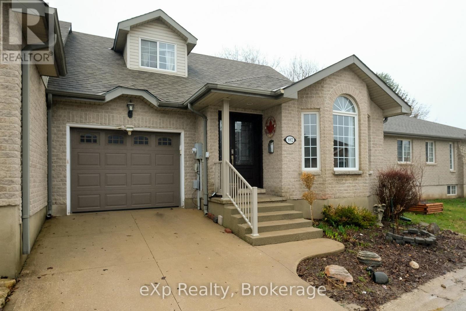 892 9TH AVENUE A E, Owen Sound, Ontario, N4K6Y6 — Photo 5