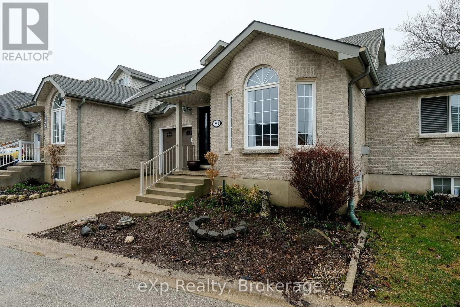 892 9TH AVENUE A E, Owen Sound, Ontario, N4K6Y6 — Photo 6