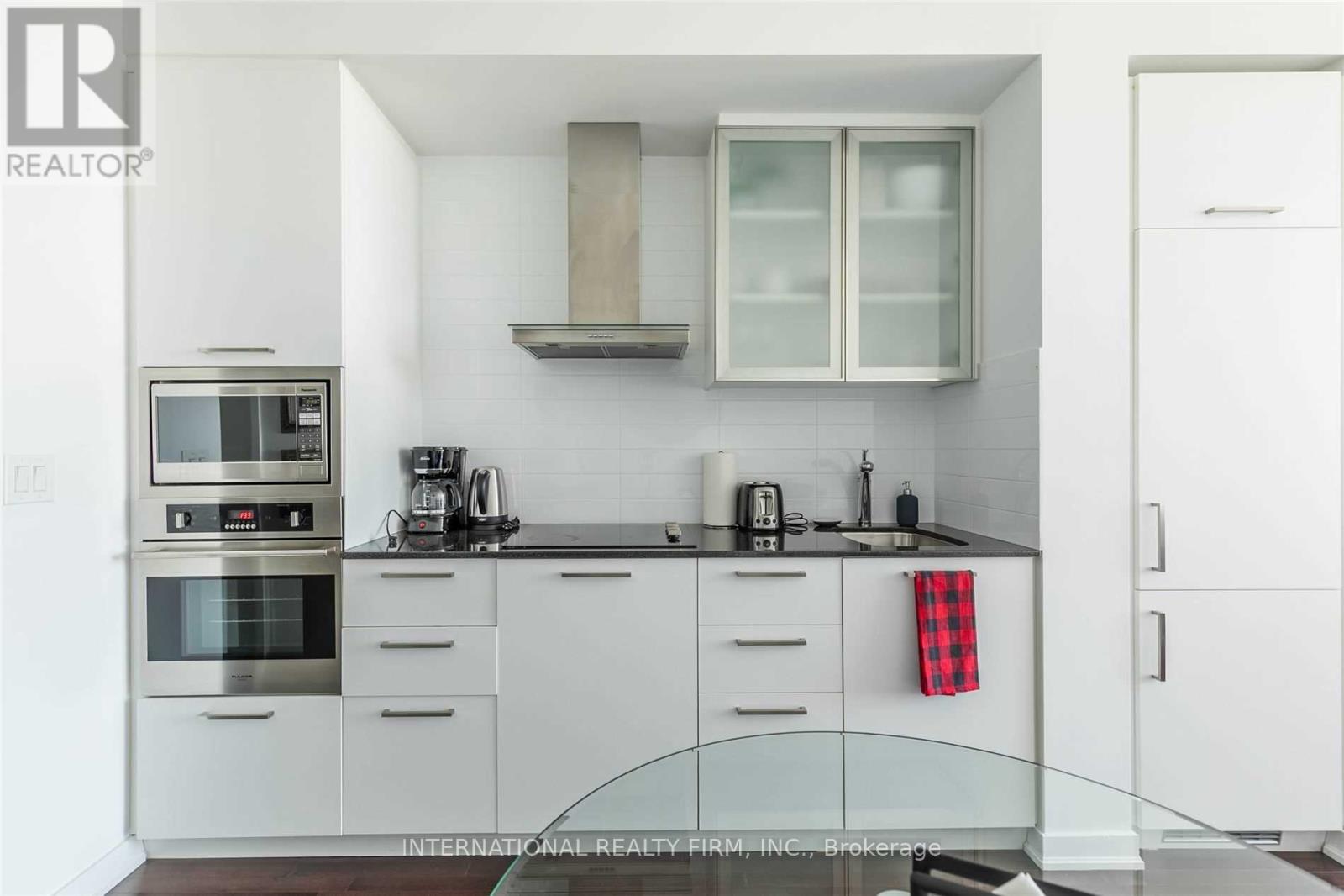 6707 - 14 YORK STREET, Toronto (Waterfront Communities), Ontario, M5J2Z2 — Photo 10