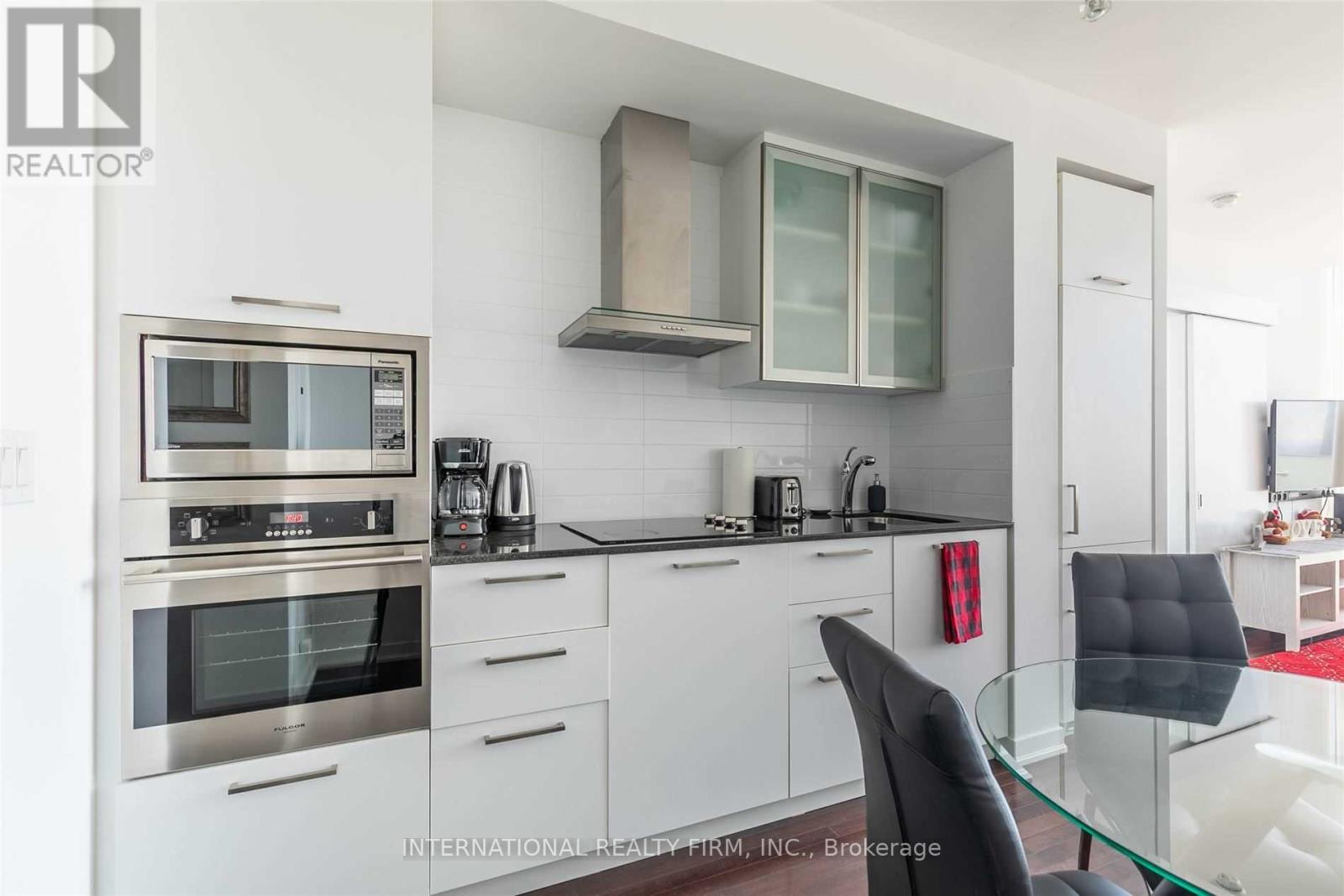 6707 - 14 YORK STREET, Toronto (Waterfront Communities), Ontario, M5J2Z2 — Photo 11