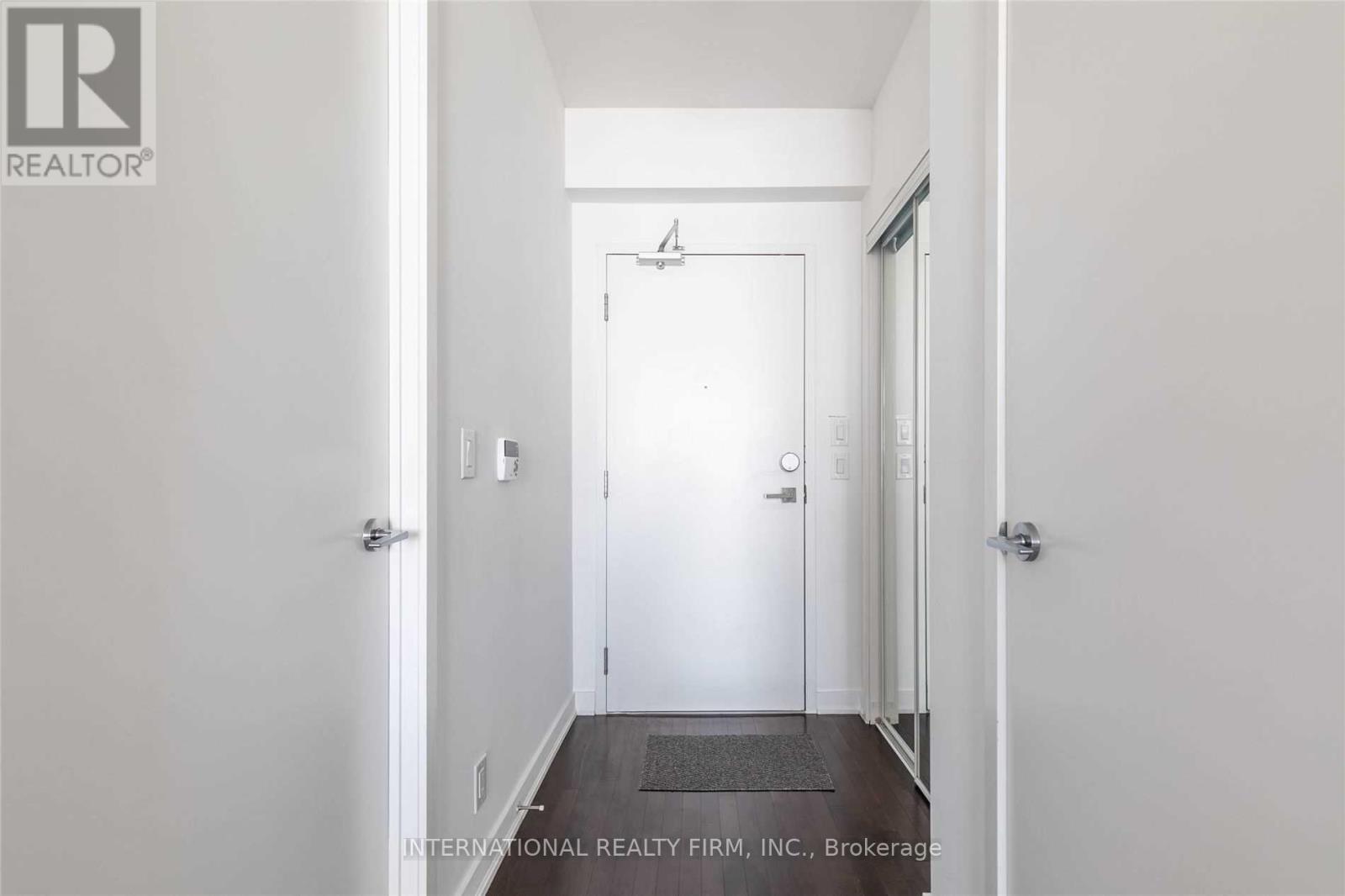 6707 - 14 YORK STREET, Toronto (Waterfront Communities), Ontario, M5J2Z2 — Photo 12