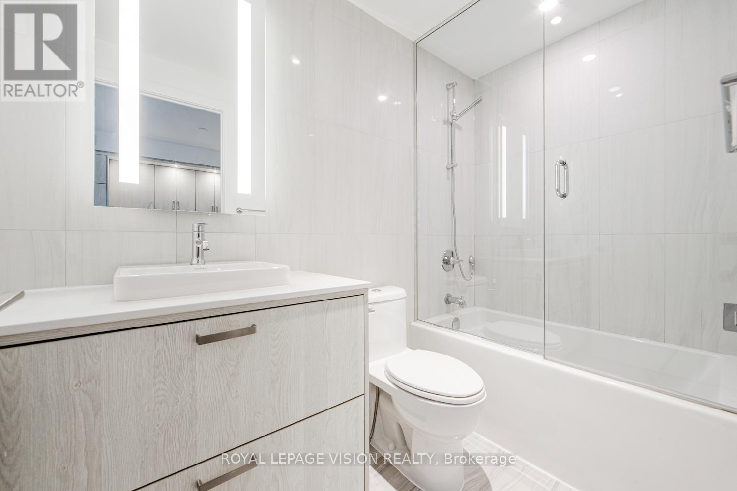 1311 - 480 FRONT STREET W, Toronto (Waterfront Communities), Ontario, M5V0V6 — Photo 32