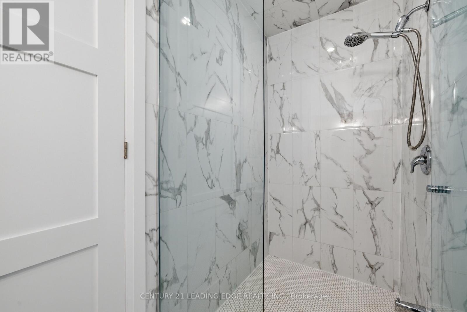 47 PRIORY DRIVE, Whitby, Ontario, L1P0L1 — Photo 37