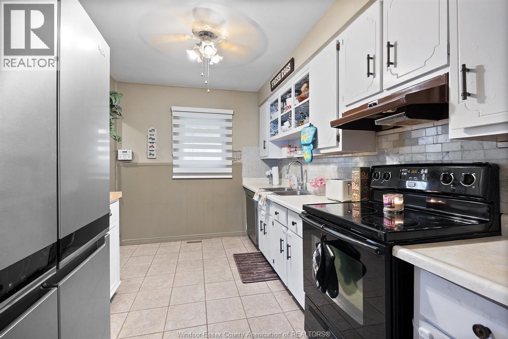 1385 ROSSINI, Windsor, Ontario, N8Y2Z6 — Photo 4