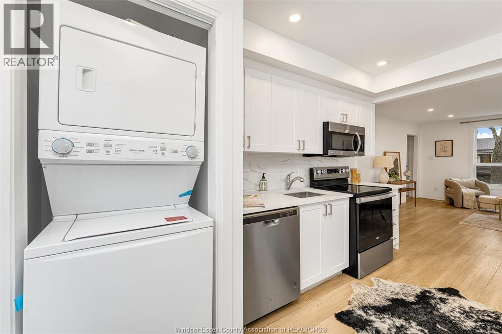 2358 LOUIS AVENUE, Windsor, Ontario, N8W2B6 — Photo 13