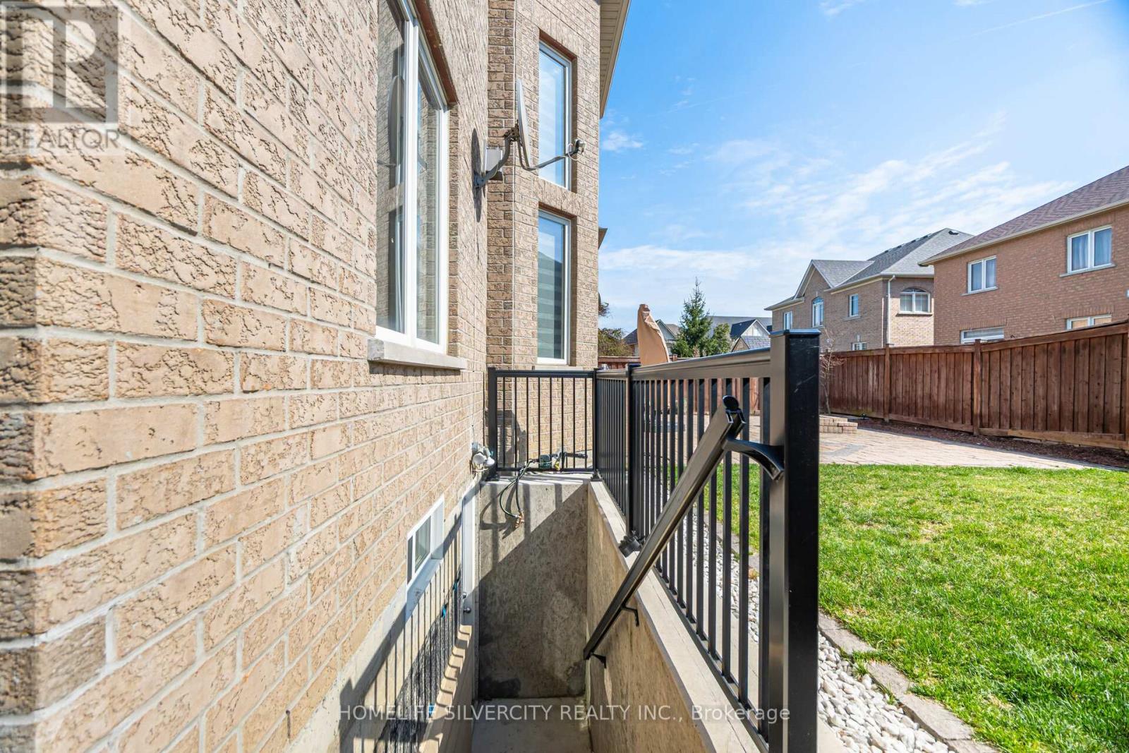 80 SCOTCHMERE CRESCENT, Brampton (Bram East), Ontario, L6P3A6 — Photo 32