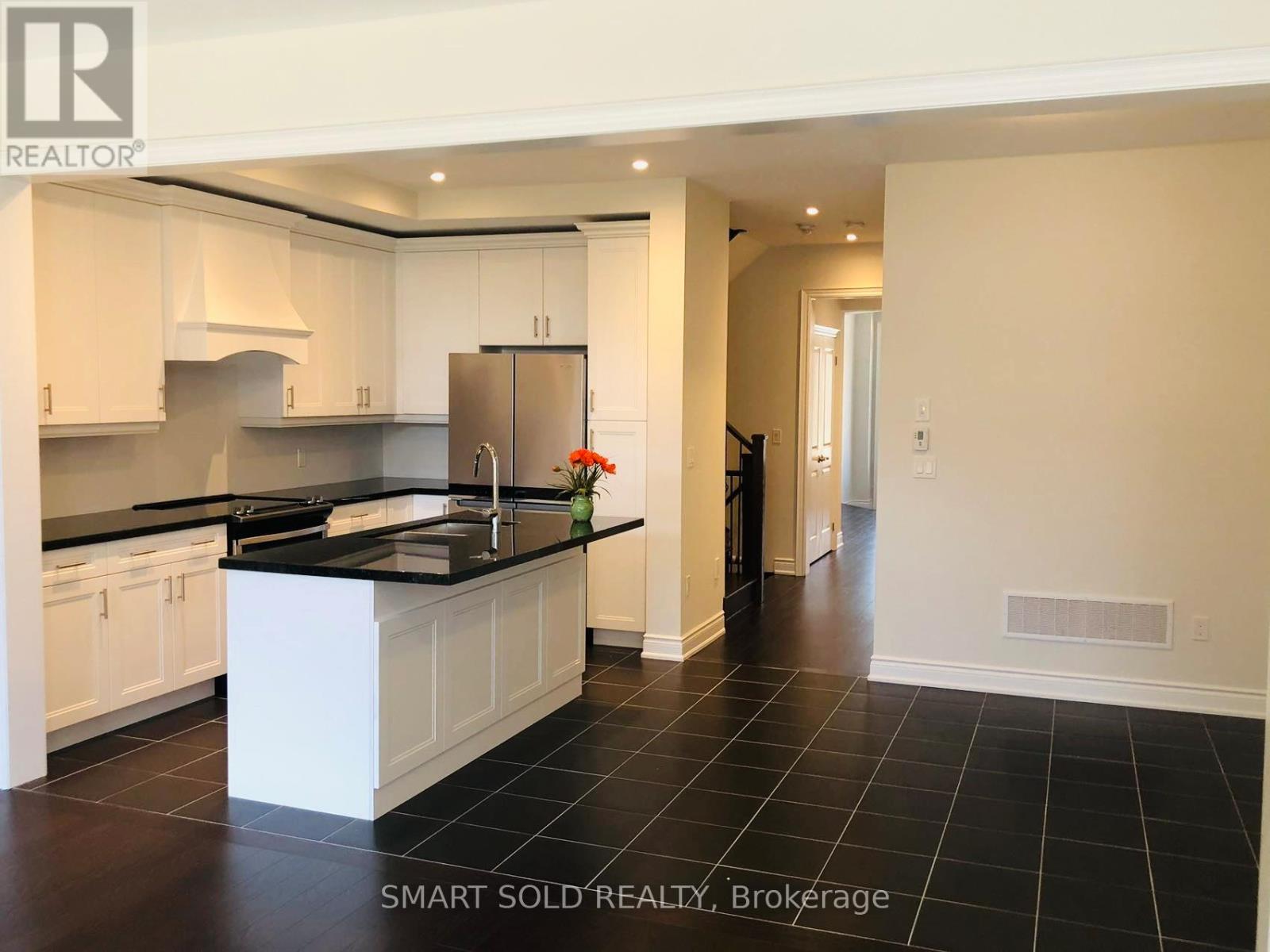 3221 POST ROAD, Oakville (GO Glenorchy), Ontario, L6H0V5 — Photo 5