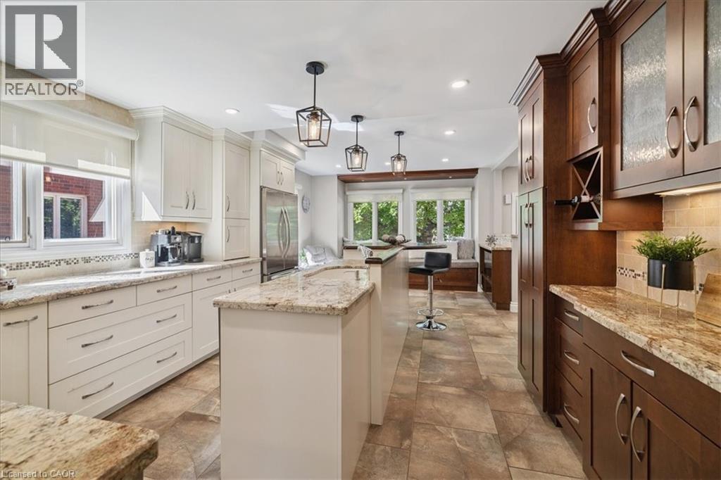 44 SUNVALE Place, Stoney Creek, Ontario, L8E4Z7 — Photo 13