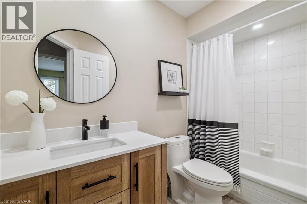 44 SUNVALE Place, Stoney Creek, Ontario, L8E4Z7 — Photo 36