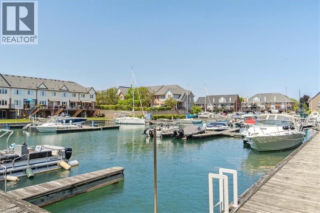 44 SUNVALE Place, Stoney Creek, Ontario, L8E4Z7 — Photo 5