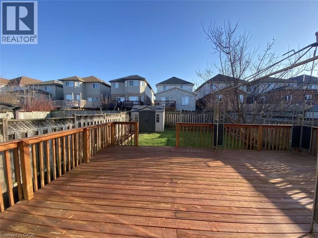 125 STEEPLERIDGE Street, Kitchener, Ontario, N2P2W2 — Photo 36
