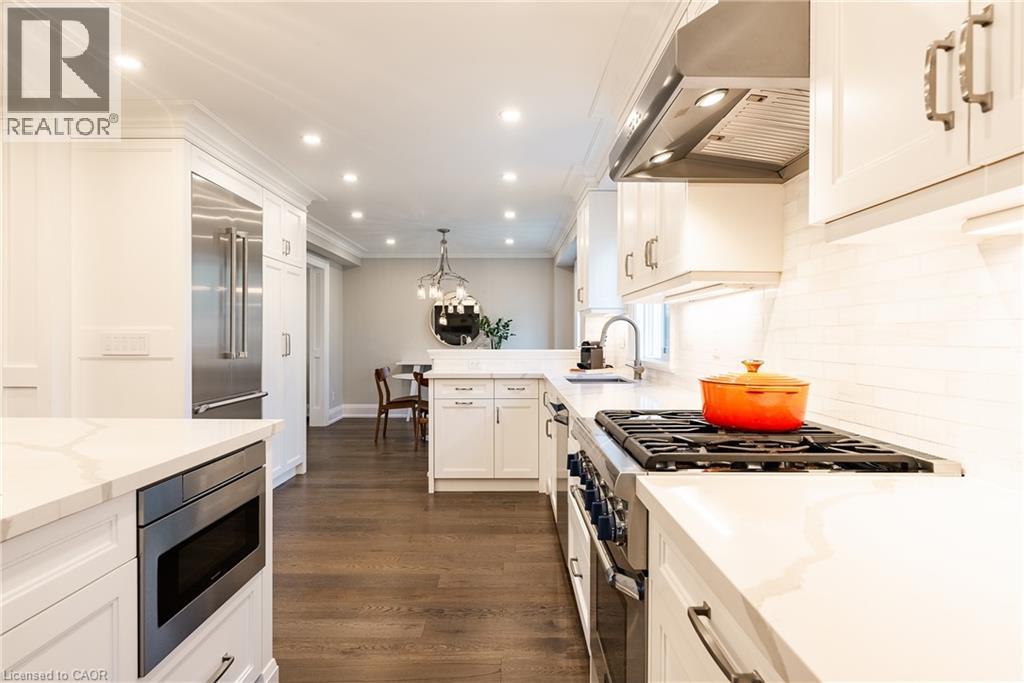 327 MACDONALD Road, Oakville, Ontario, L6J2A8 — Photo 10