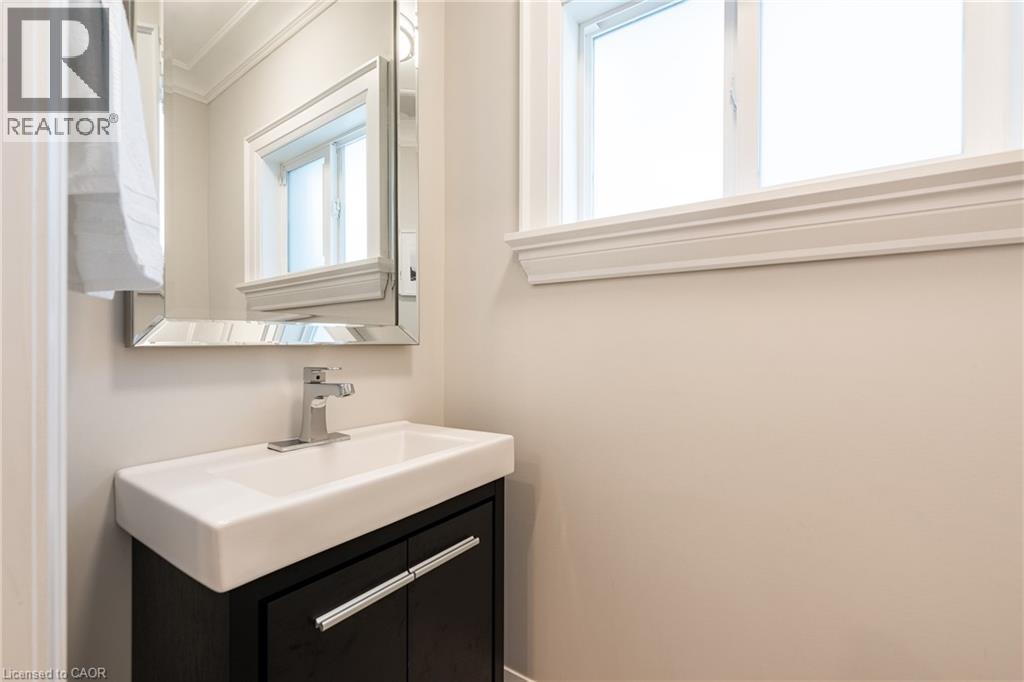 327 MACDONALD Road, Oakville, Ontario, L6J2A8 — Photo 16
