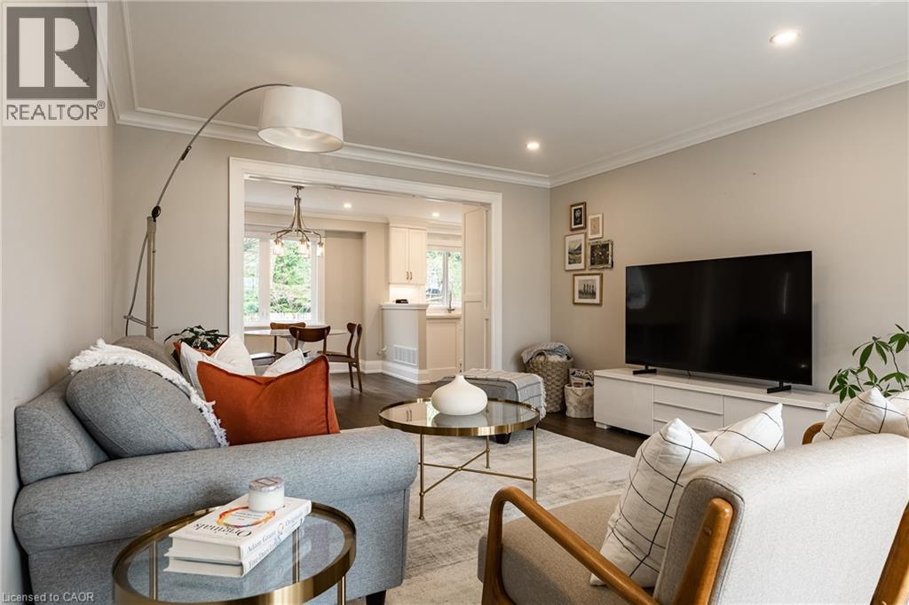 327 MACDONALD Road, Oakville, Ontario, L6J2A8 — Photo 5