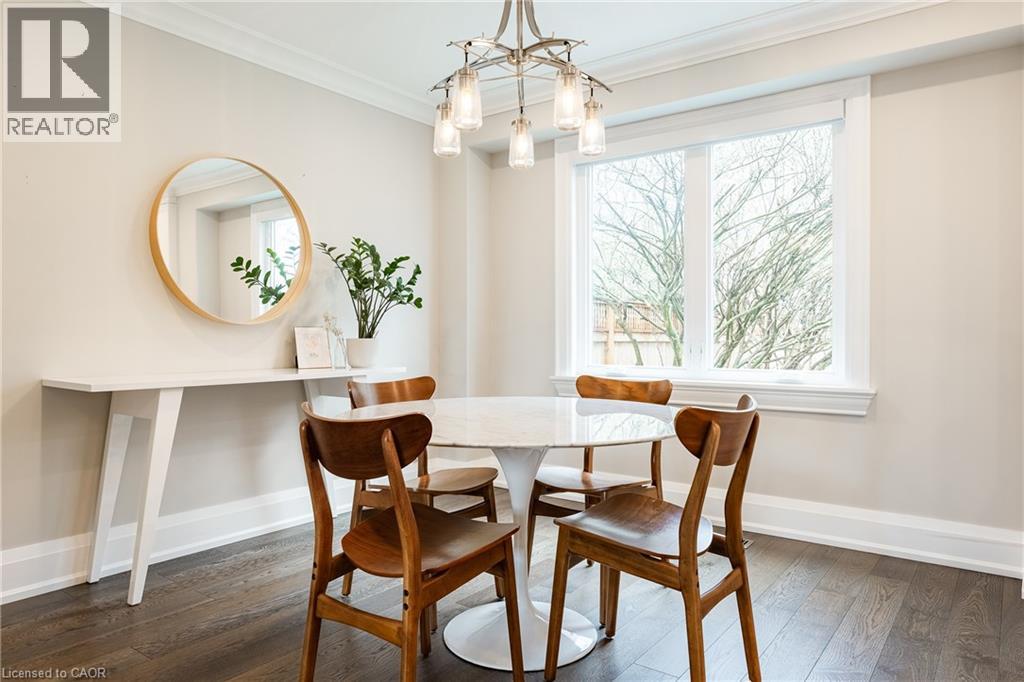 327 MACDONALD Road, Oakville, Ontario, L6J2A8 — Photo 6