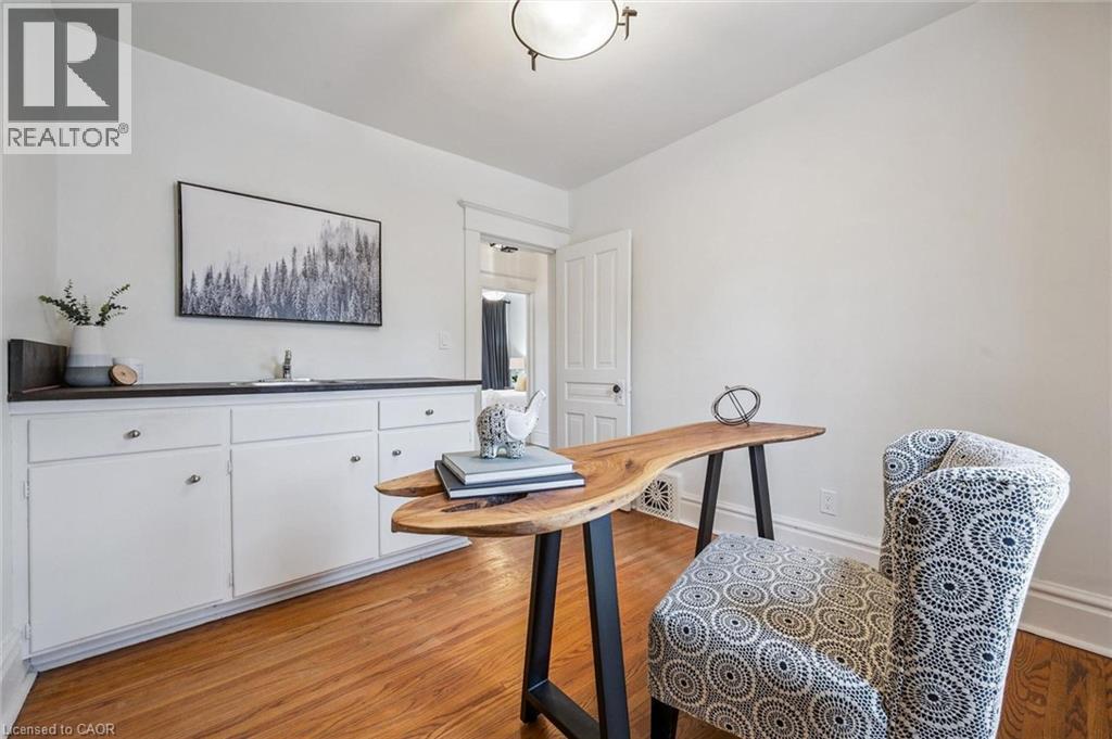 166 WATERLOO Avenue, Guelph, Ontario, N1H3J1 — Photo 12