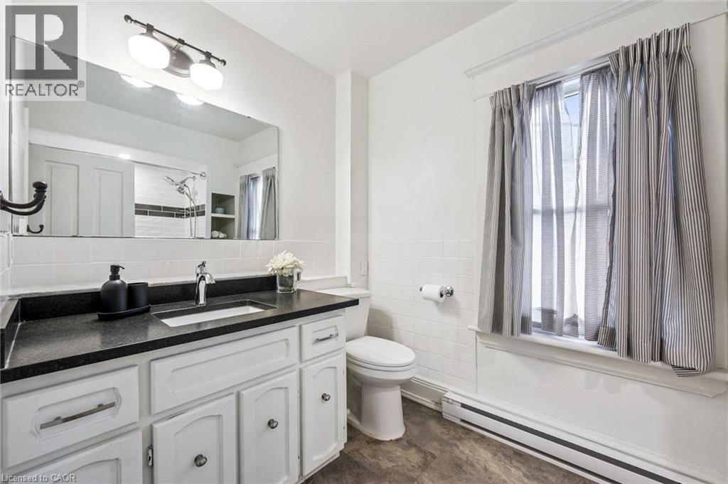 166 WATERLOO Avenue, Guelph, Ontario, N1H3J1 — Photo 13