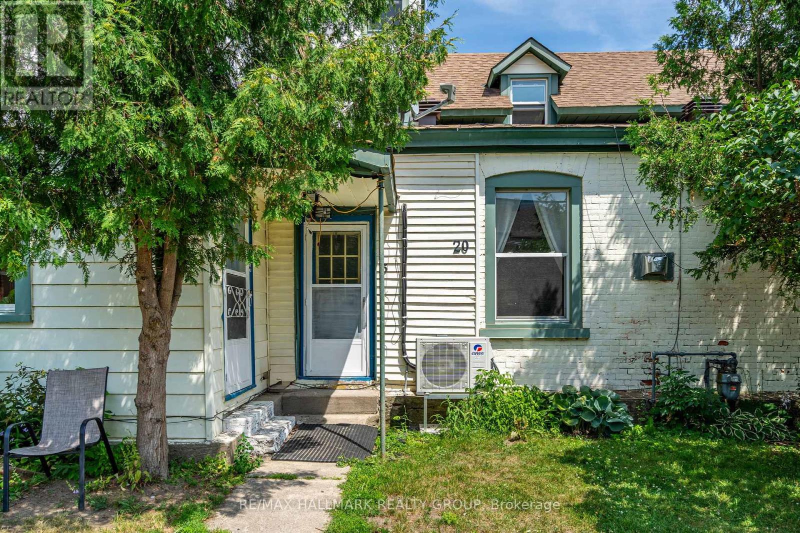 5 - 20 RUSSELL STREET W, Smiths Falls, Ontario, K7A1N9 — Photo 3