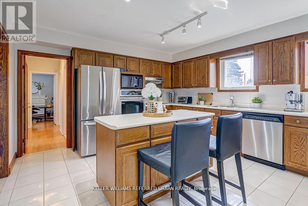 55 TEDDER STREET, Toronto (Brookhaven-Amesbury), Ontario, M6M4X2 — Photo 10