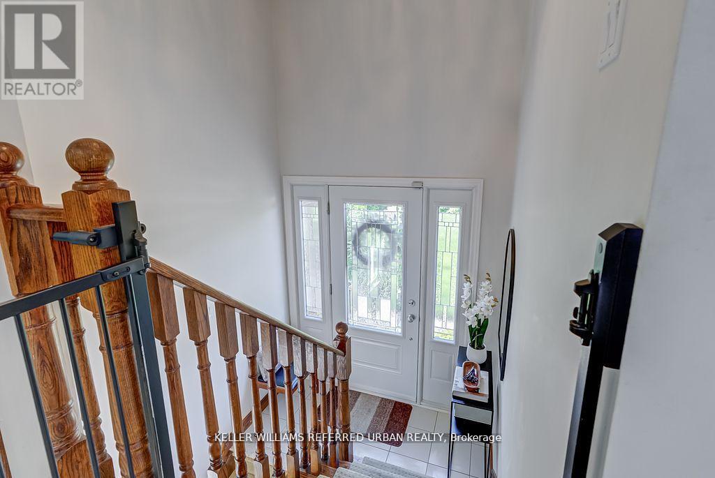 55 TEDDER STREET, Toronto (Brookhaven-Amesbury), Ontario, M6M4X2 — Photo 4