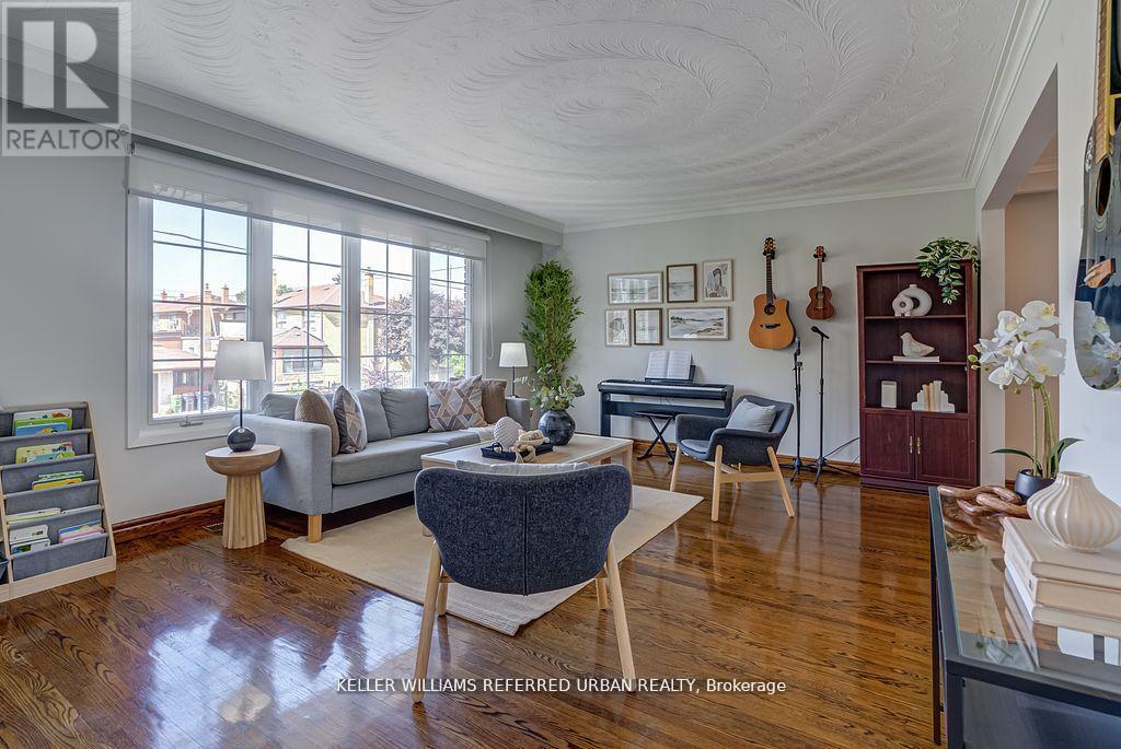 55 TEDDER STREET, Toronto (Brookhaven-Amesbury), Ontario, M6M4X2 — Photo 5