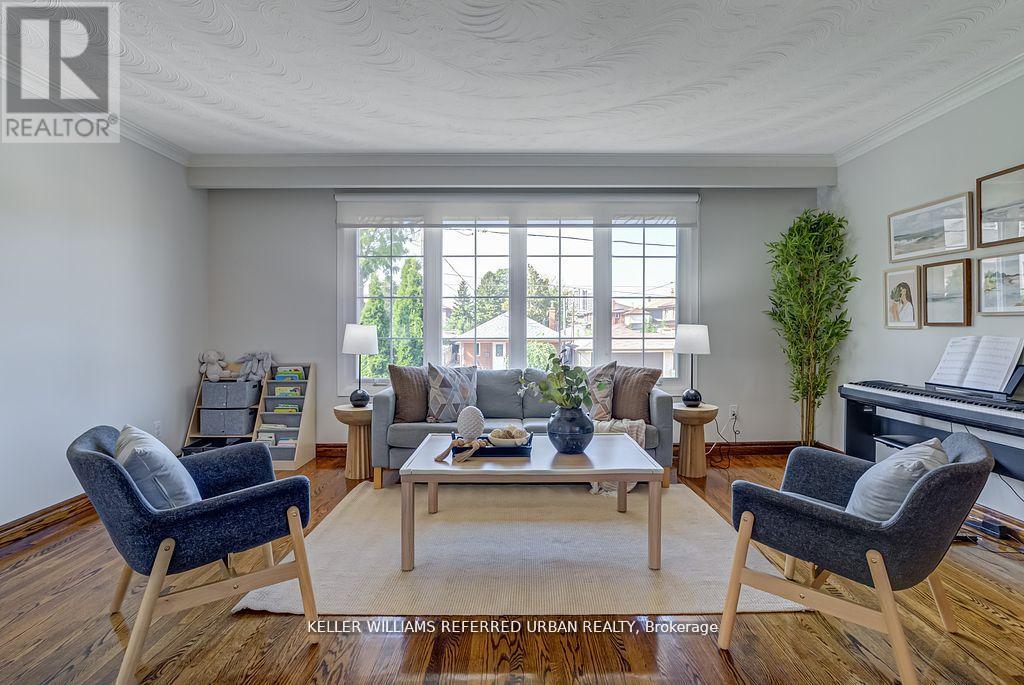 55 TEDDER STREET, Toronto (Brookhaven-Amesbury), Ontario, M6M4X2 — Photo 6