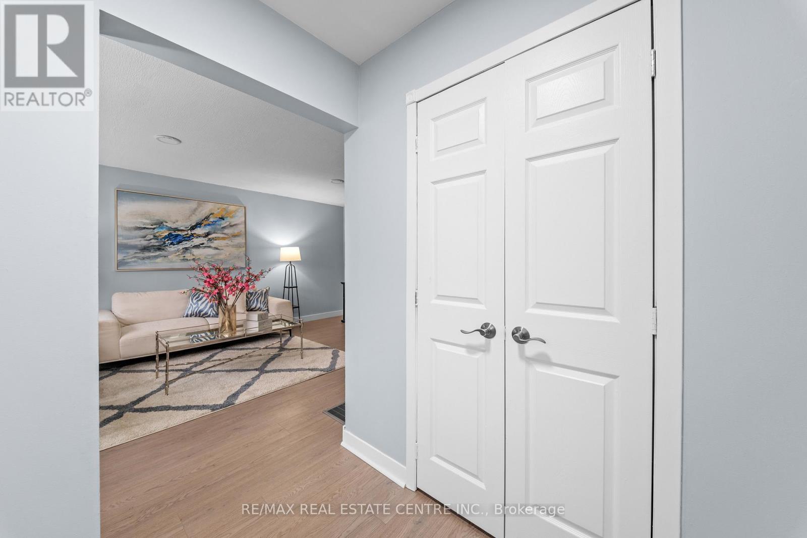 101 GRISELDA CRESCENT, Brampton (Northgate), Ontario, L6S1M4 — Photo 6